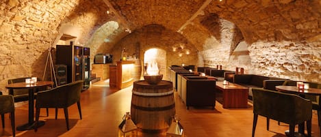 2 Restaurants, regionale KĂŒche