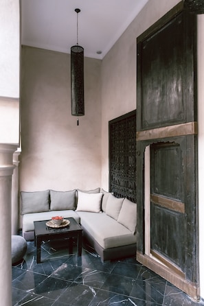 Living area - Riad K (Marrakech)
