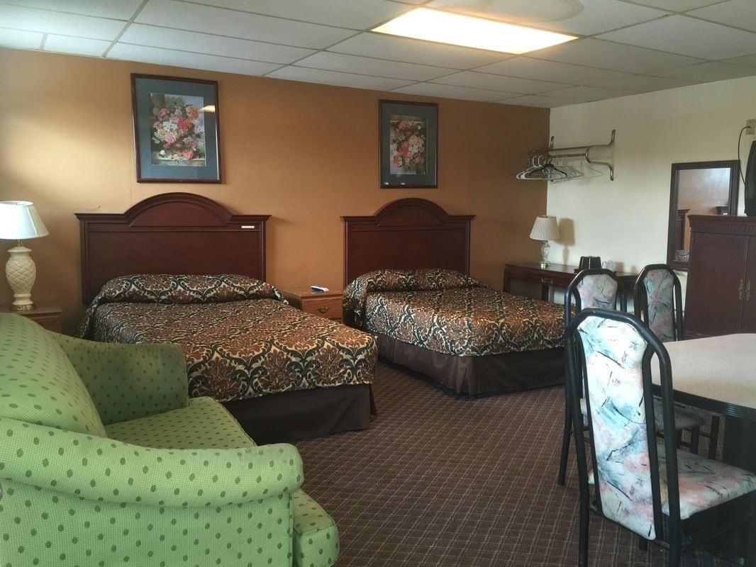 Apartment | Desk, rollaway beds, free WiFi, bed sheets