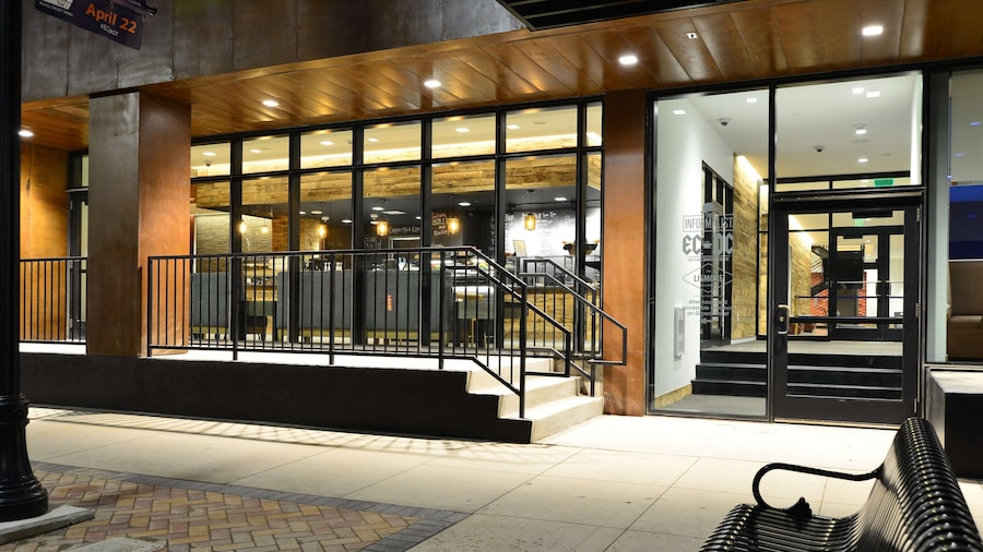 The Lismore Eau Claire - a DoubleTree by Hilton