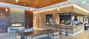 The Lismore Eau Claire - a DoubleTree by Hilton