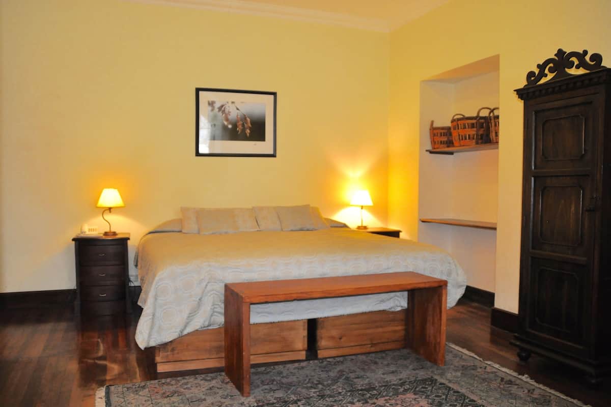 In-room safe, desk, free WiFi, bed sheets