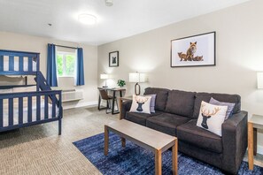 Superior Suite | Premium bedding, desk, free WiFi, bed sheets - Inn at Mount Shasta (Mount Shasta)