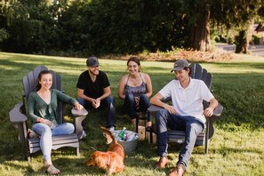 Courtyard - Inn at Mount Shasta (Mount Shasta)