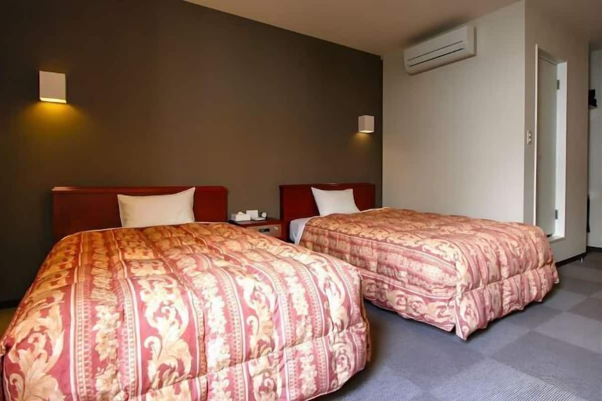 1 bedroom, desk, free WiFi