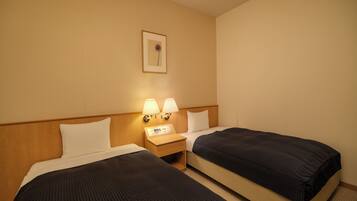 Standard Japanese-Western Style Room, Non-Smoking | Free WiFi, bed sheets