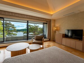 Deluxe Family Room (Non-smoking) | Free WiFi, bed sheets - TATESHINA LAKE RESORT (Tateshina)