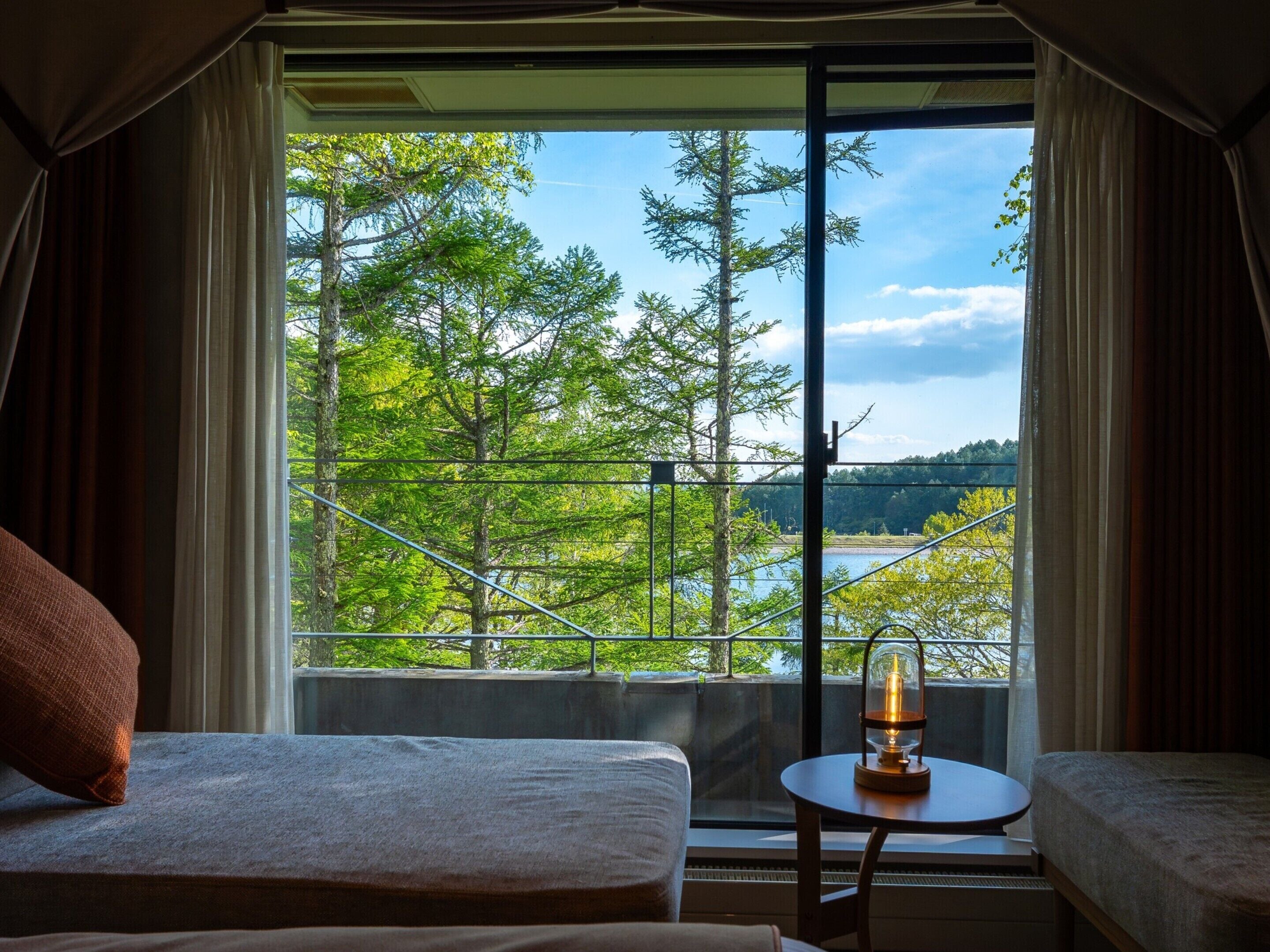 Deluxe Twin Room, Non Smoking | Free WiFi, bed sheets