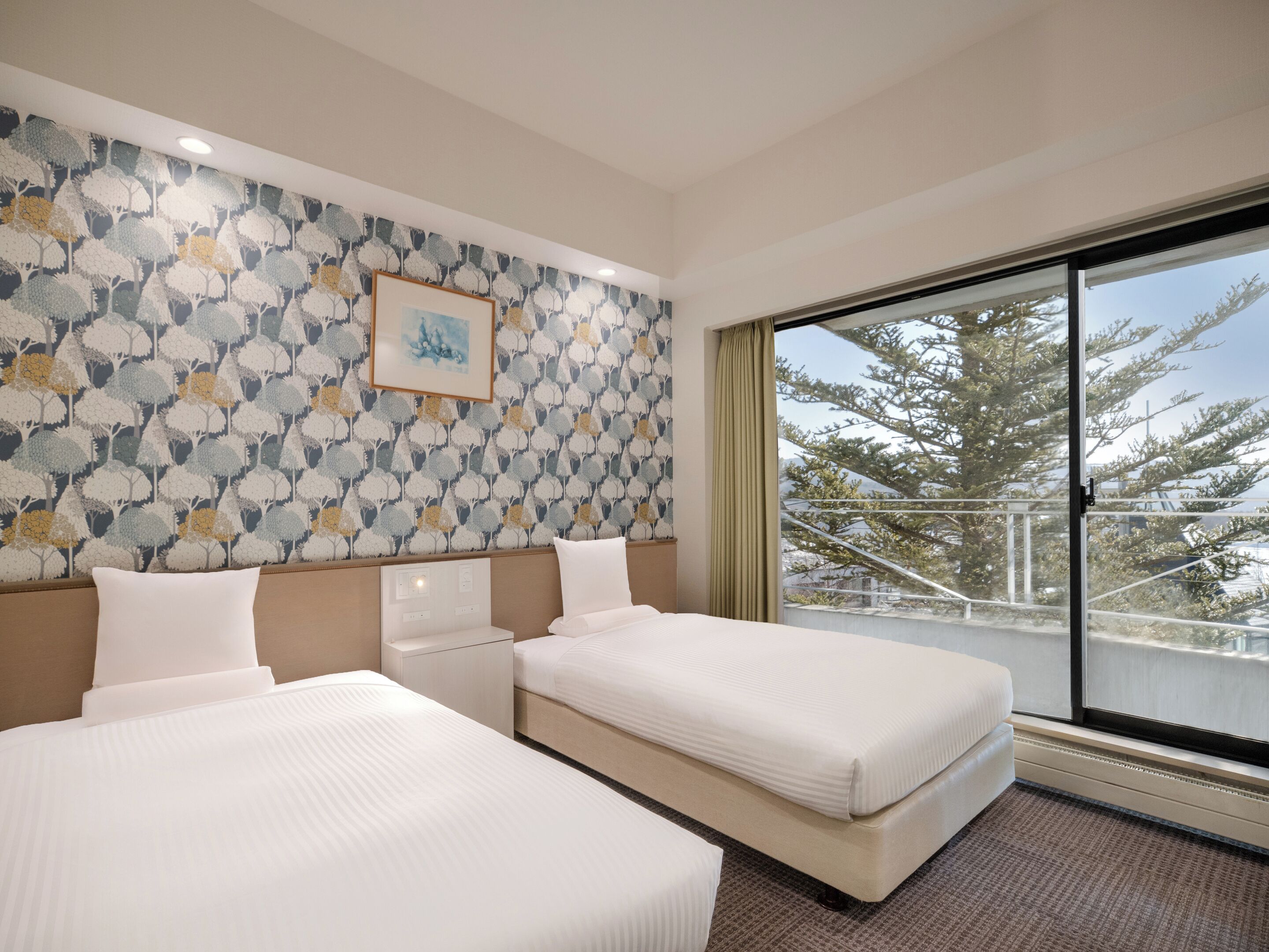 Habitación cuádruple estándar, para no fumadores (Connecting Room) | Wifi gratis y ropa de cama 