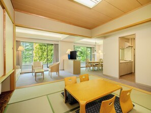 Premium Japanese-Western-Style Room(Non-smoking) | Free WiFi, bed sheets - Izumigo, AMBIENT Tateshina Hotel (Tateshina)