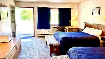 Room, Multiple Beds | Blackout drapes, free WiFi, bed sheets