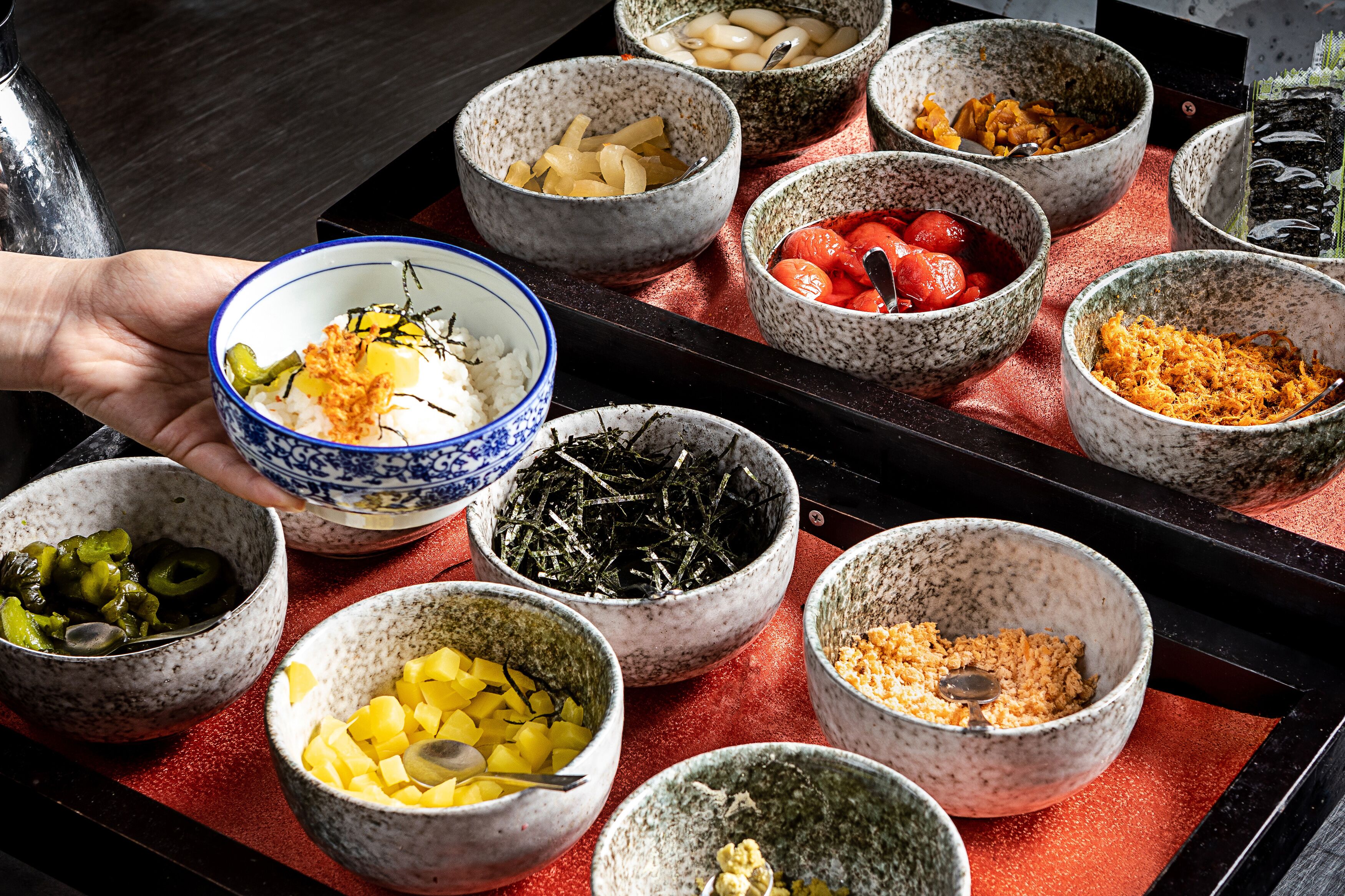 每日供应即点即煮早餐（每人 CNY 140）