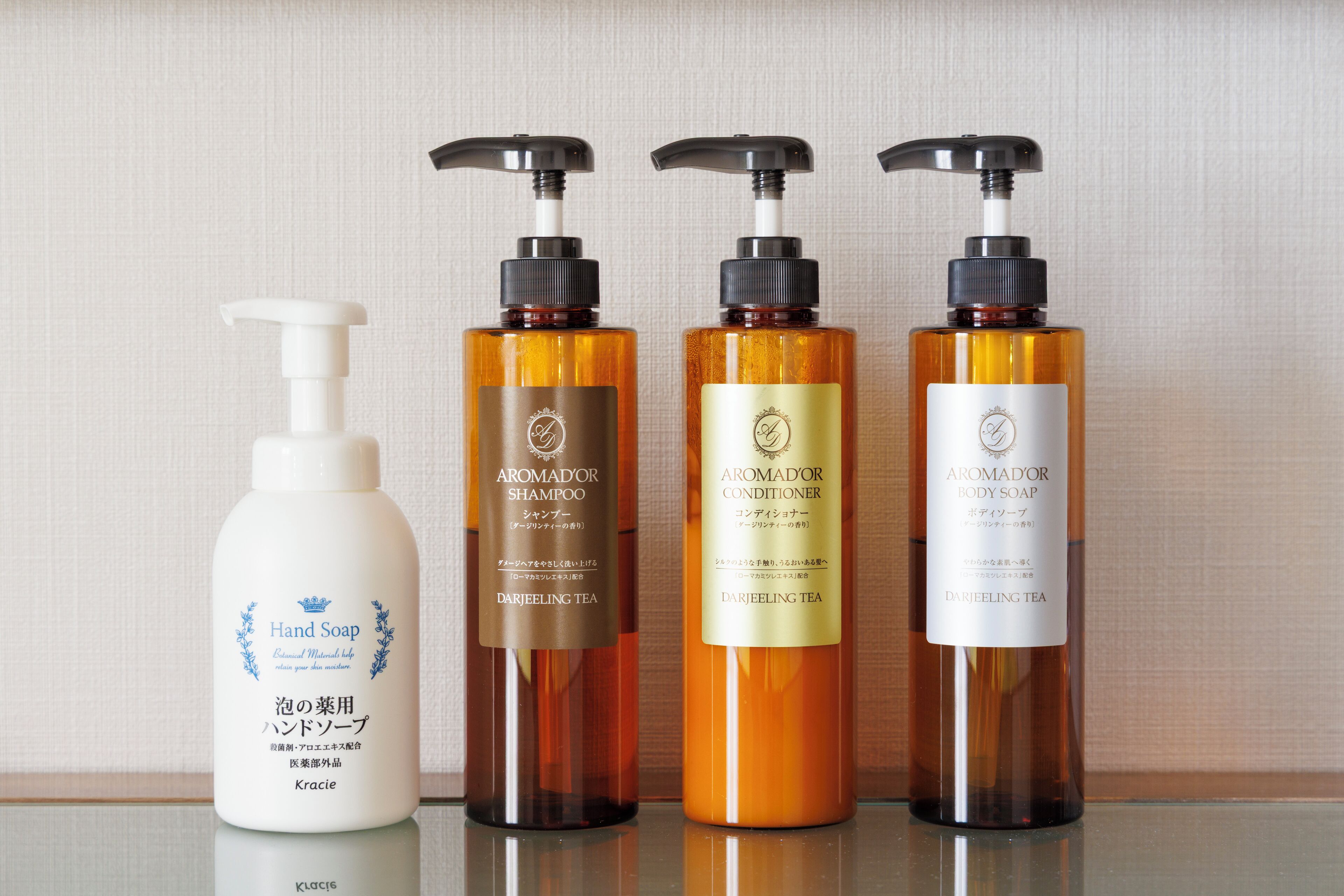 combined shower/bathtub, free toiletries, hair dryer, bathrobes