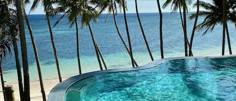 Outdoor pool, sun loungers