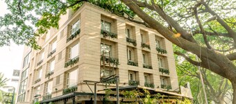 Octave Suites Residency Rd