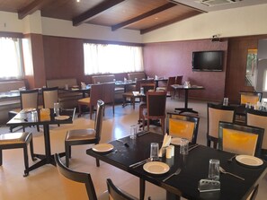 Buffet - Octave Suites Residency Rd (Bengaluru)