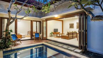 Signature Villa, 1 Bedroom, Private Pool, Pool View | Living area | 32-inch flat-screen TV with satellite channels, LCD TV