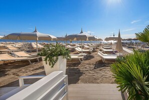 Unclassified image, 4 of 52, button - Hotel Benini (Cervia)