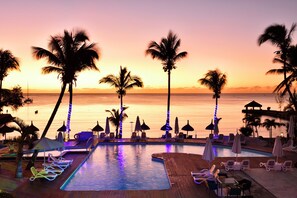 Exterior - Coral Azur Beach Resort (Mont Choisy)