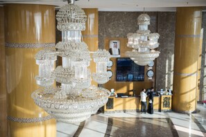 Lobby - Grand Hotel (Salmiya)