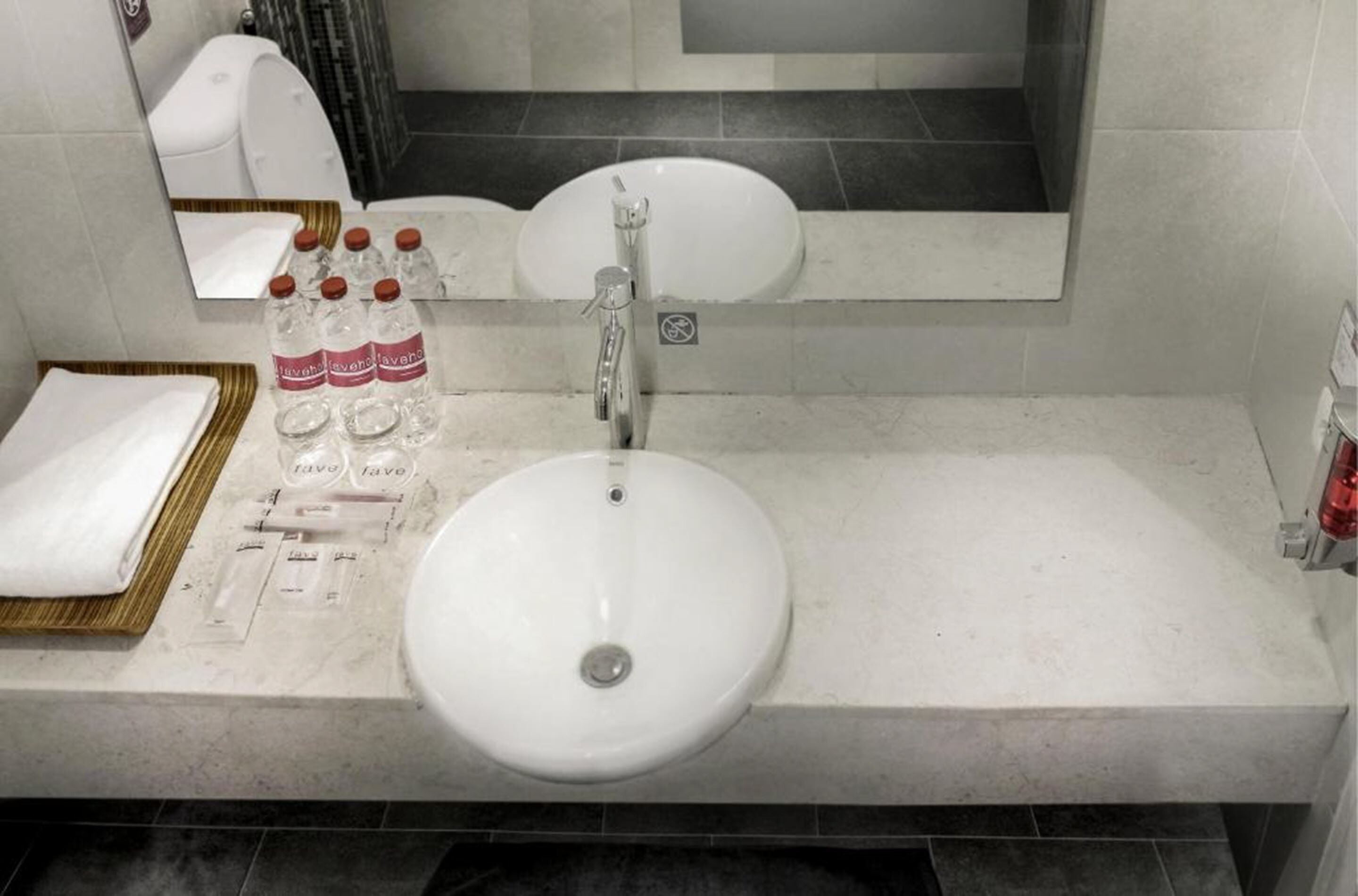 minibar, in-room safe, desk, free wifi