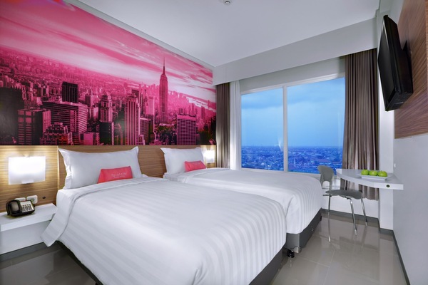 Superior Room | Minibar, in-room safe, desk, WiFi (free)