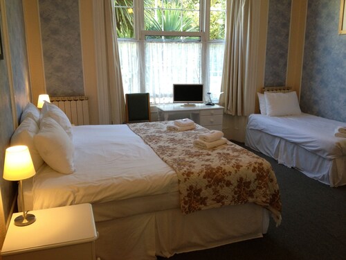 Grisnoir Guest House