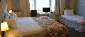 Grisnoir Guest House