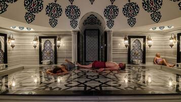 Sauna, steam room, Turkish bath/hammam, body treatments, body scrubs