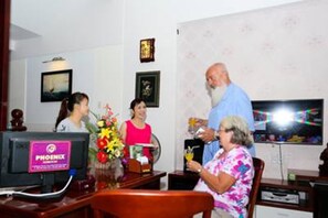 Check-in/check-out kiosk - Phoenix Homestay Hoi An (Da Nang)