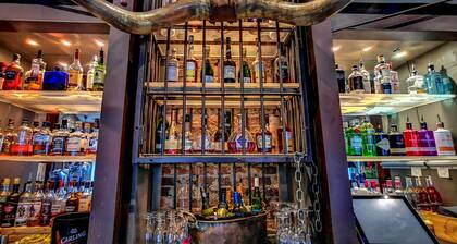 Ox Hotel Bar & Grill