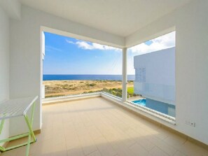 Deluxe villa, 3 hálószobával, privát medence, óceánra néző (Balsa) | Terasz/udvar