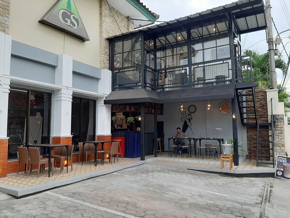 Bagian depan properti