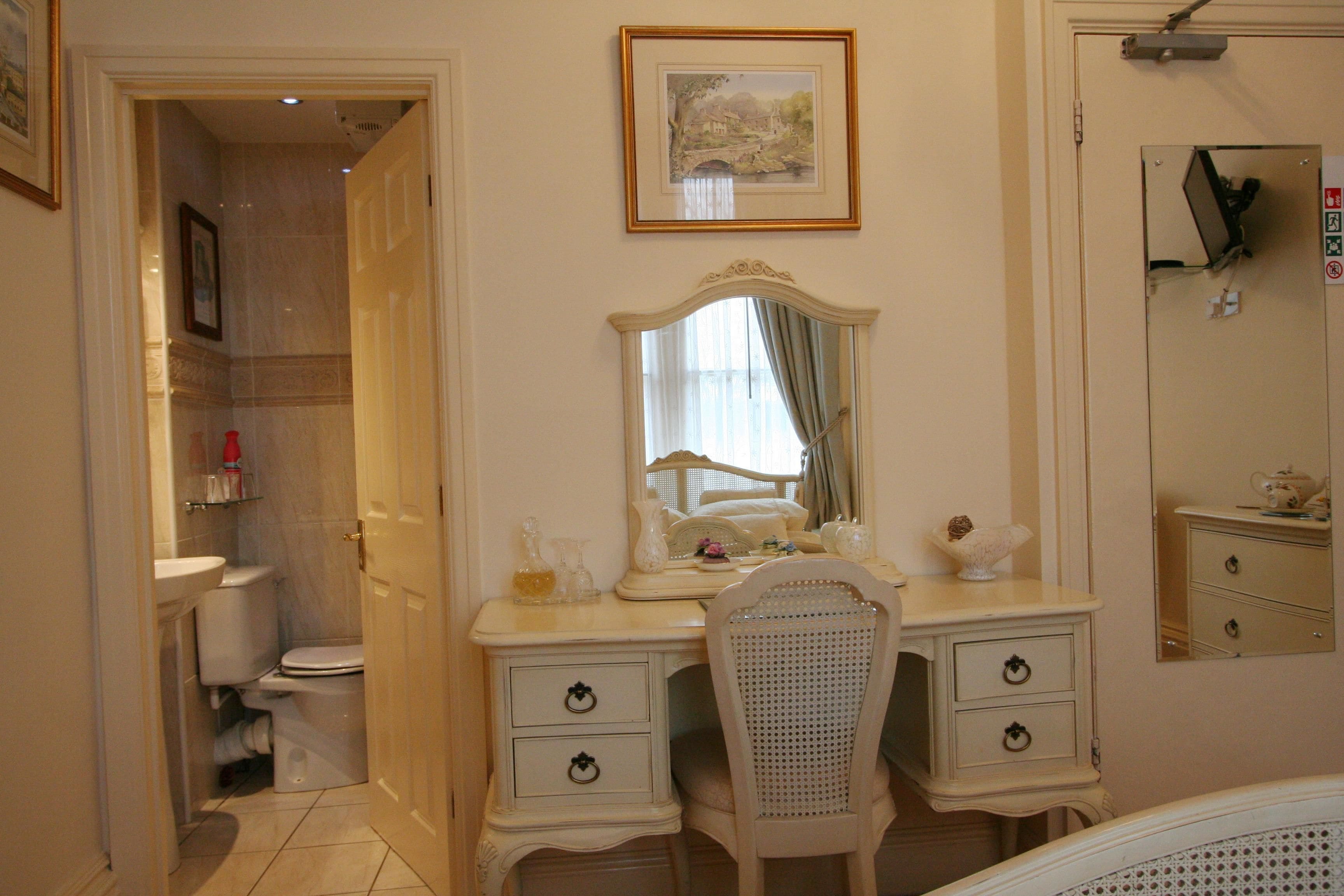 Photo - Barbican House