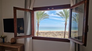 Delux Frente al Mar con Ventana