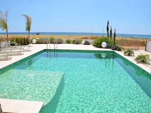 Outdoor pool - Sunrise Frontline Villas (Sotira)