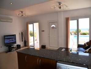 Living area - Sunrise Frontline Villas (Sotira)