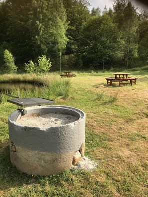 Área de parrilladas y picnic