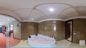Deluxe Room, 1 Double Bed | Bathroom - Vois Hotel Atasehir & SPA (Istanbul)