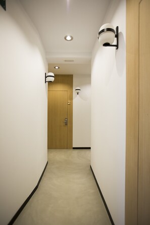 Superior-Doppelzimmer, 1 Schlafzimmer, Blick auf den Innenhof, zum Innenhof hin | Eigene Küche