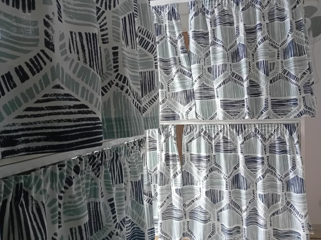 Photo - Follow the Sun Boutique Hostel - Pool, Breakfast & Sea Views