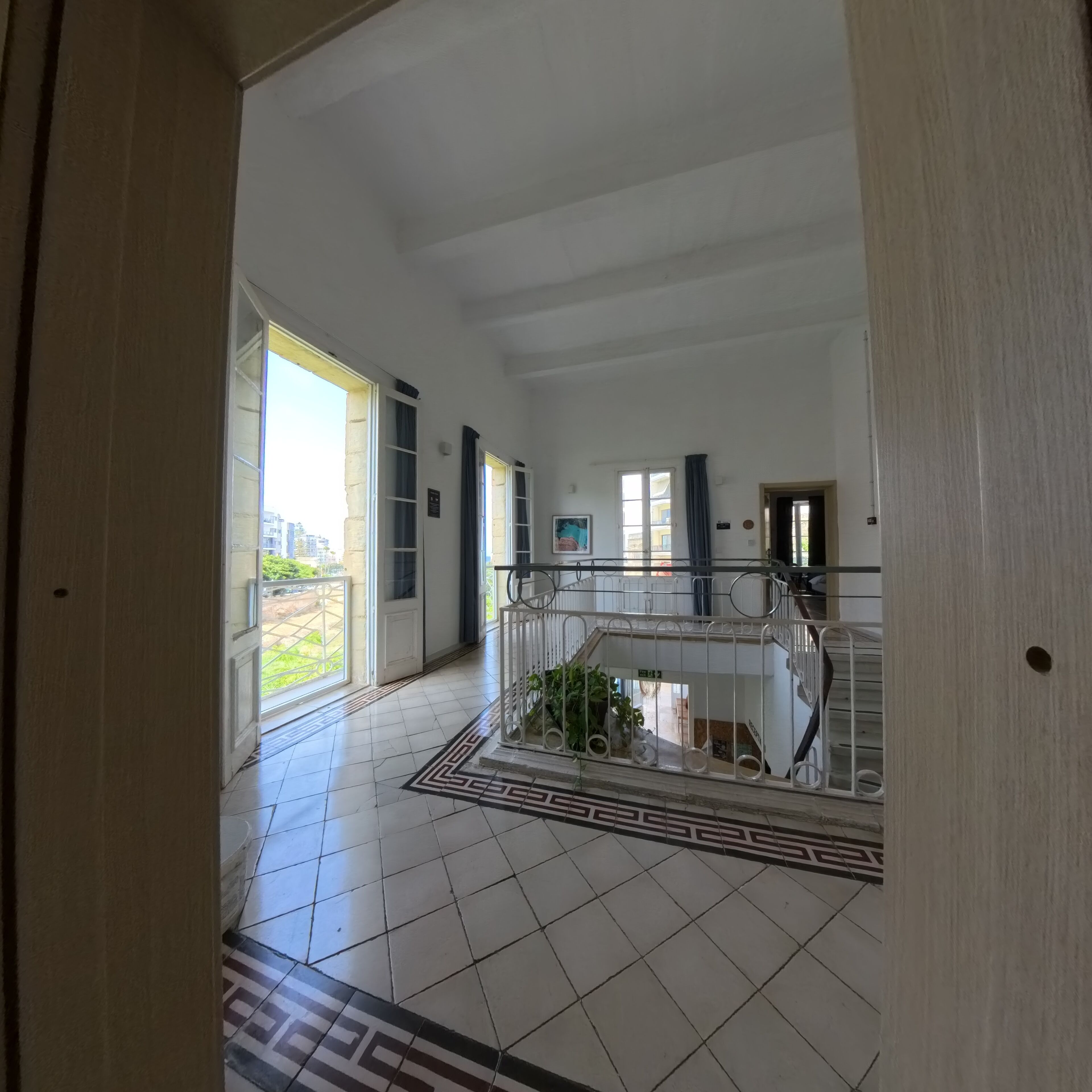 Photo - Follow the Sun Boutique Hostel - Pool, Breakfast & Sea Views