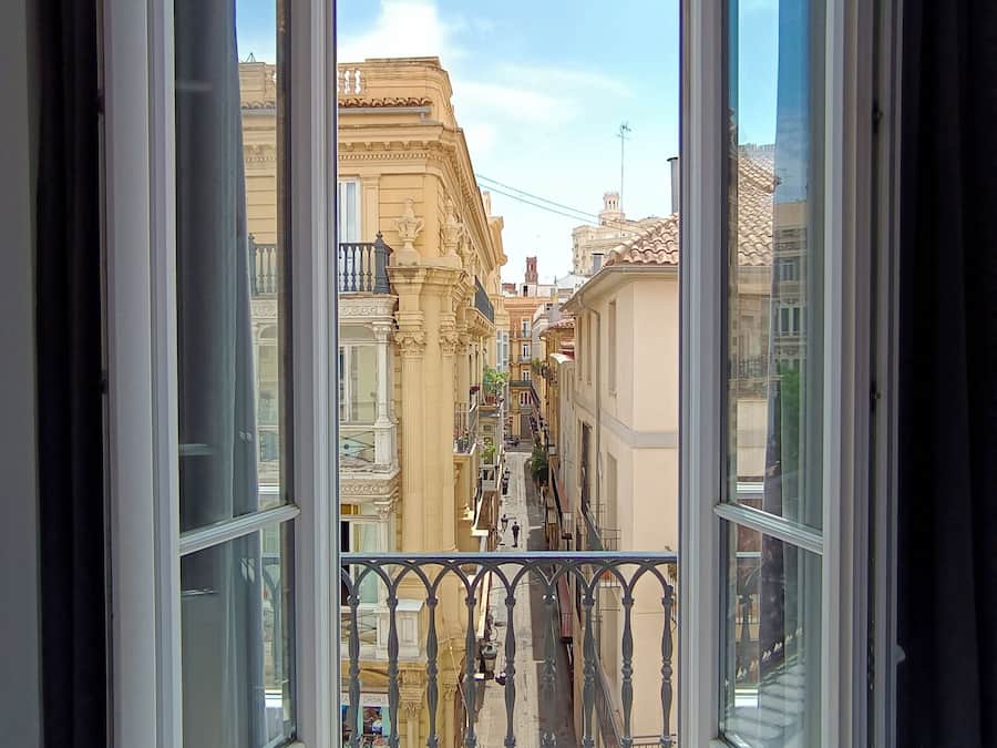 Twin Room (Exterior) | Down comforters, in-room safe, blackout drapes, soundproofing