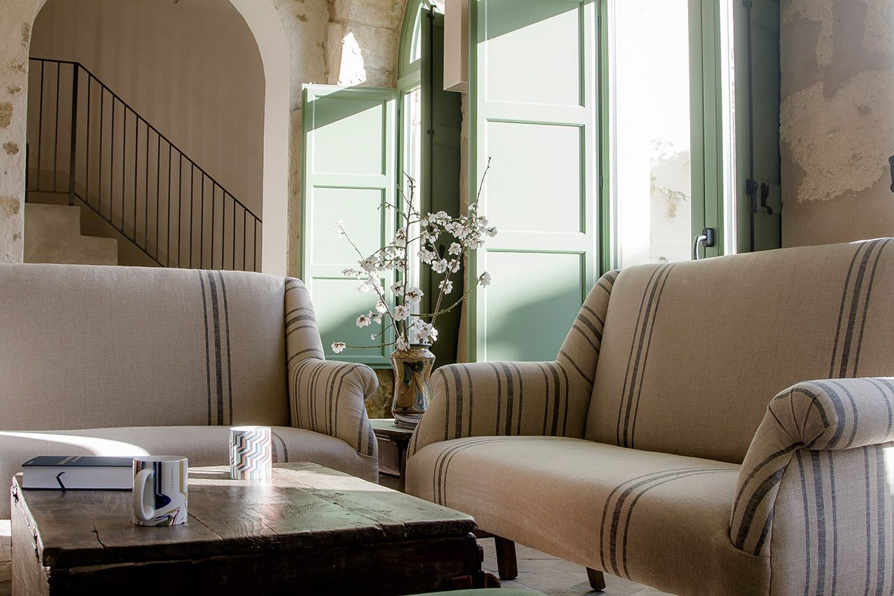 Sala de estar en el lobby