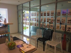 Sala de estar en el lobby