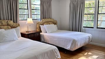 Cottage (Double Beds) | Desk, iron/ironing board, free WiFi, bed sheets