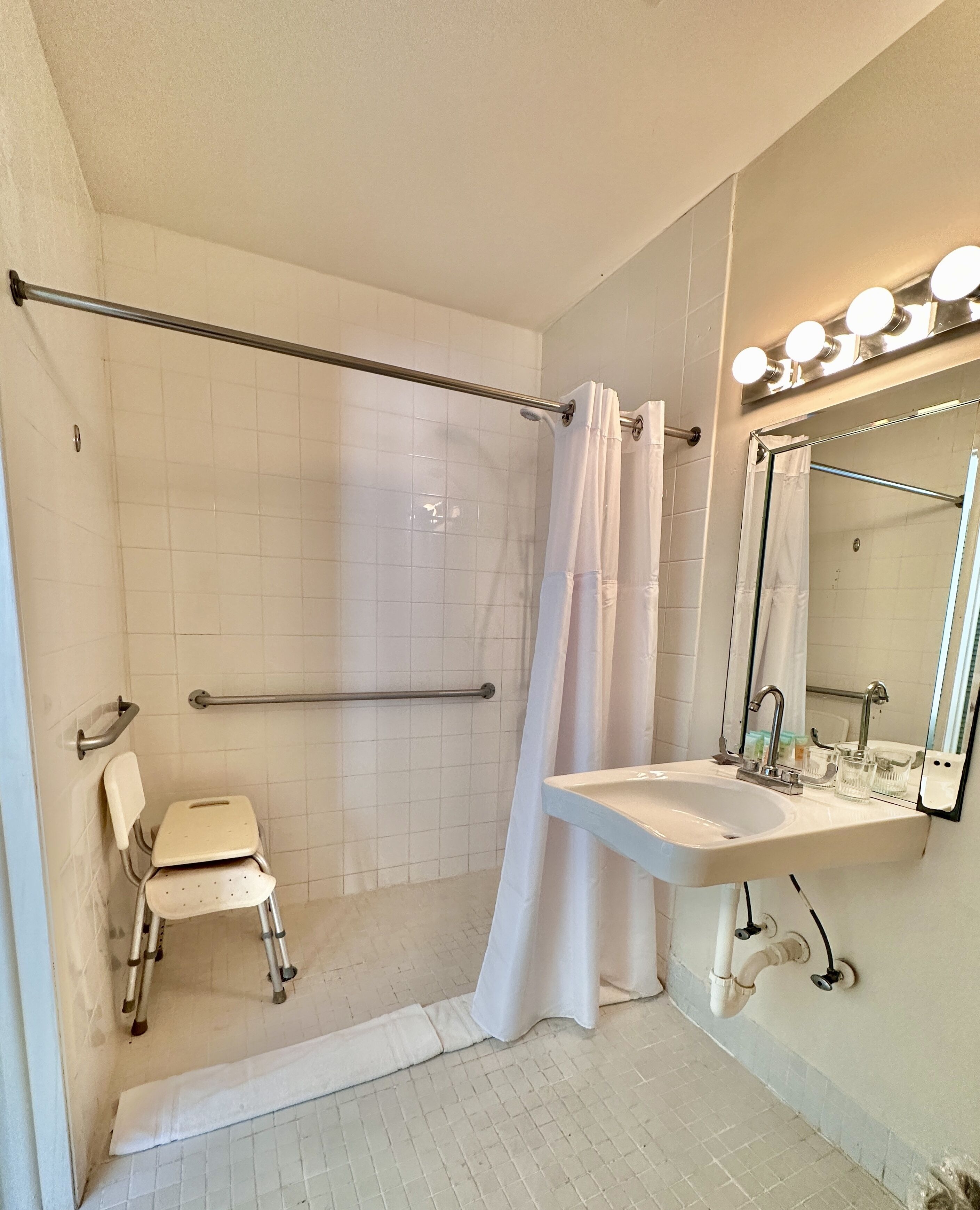 Photo - Silver Sands Beach Resort