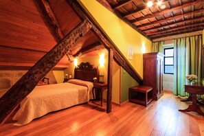 Superior Double Room (Neira Vilas)