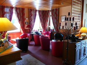 Lobby - Hôtel de France (Isigny-sur-Mer)