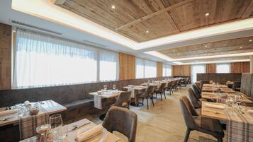 Lunch and dinner served, local cuisine